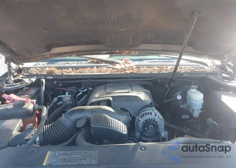 2009 Chevrolet Tahoe Ltz z USA, uszkodzony, nr VIN 1GNFC33J69R260104